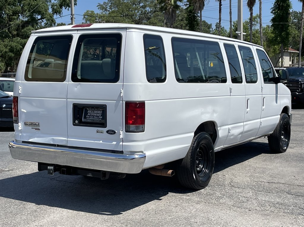 Used 2009 Ford E-350 and Econoline 350 XLT RWD image 14