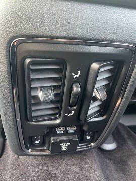 Used 2017 Jeep Grand Cherokee Summit w/ Skid Plate Group image 26
