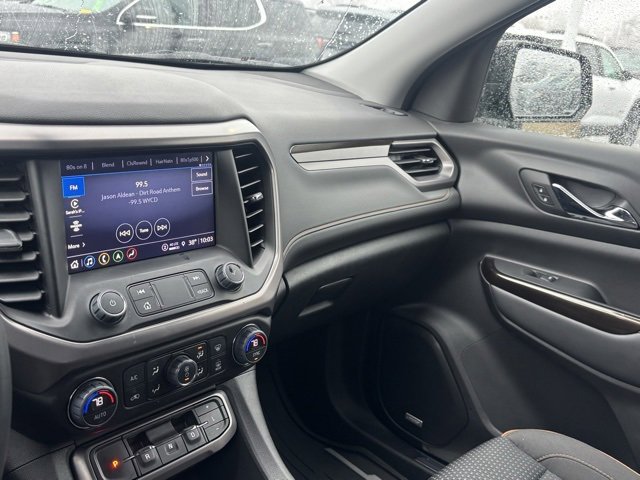Used 2023 GMC Acadia AT4 image 29
