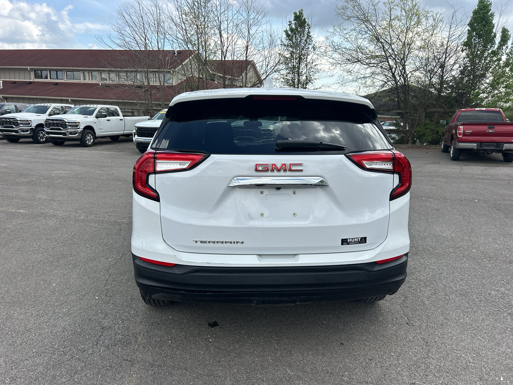 Used 2023 GMC Terrain SLE FWD image 6