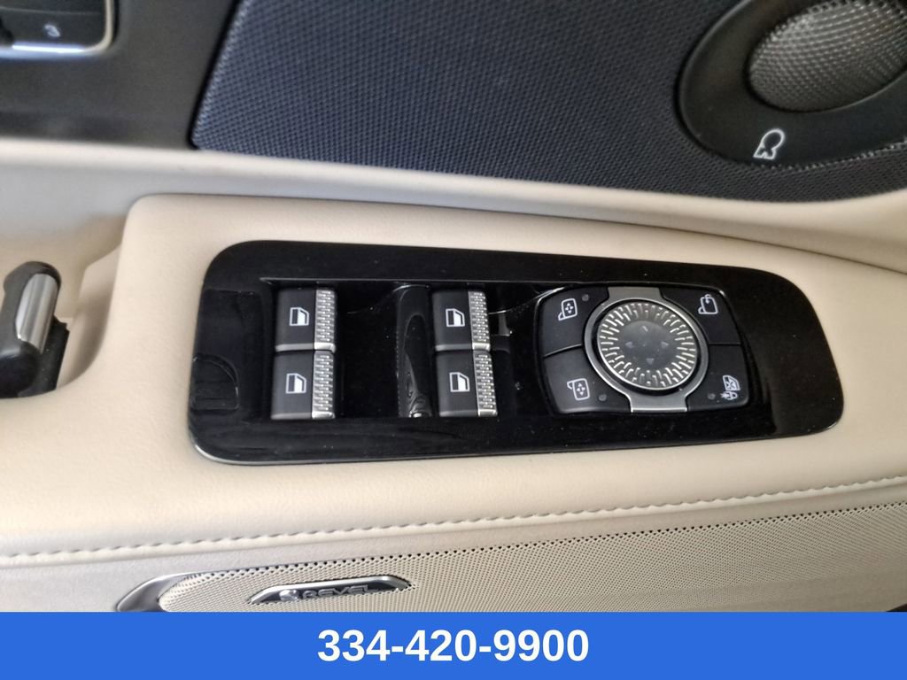 Used 2024 Lincoln Nautilus Reserve w/ Equipment Group 202A image 18