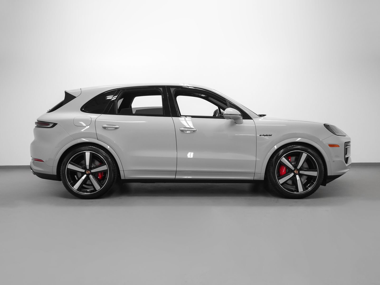 New 2026 Porsche Cayenne S AWD/4WD image 13