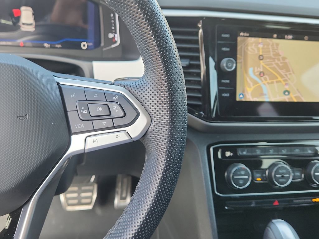 Used 2022 Volkswagen Atlas Cross Sport SEL Premium R-Line image 22