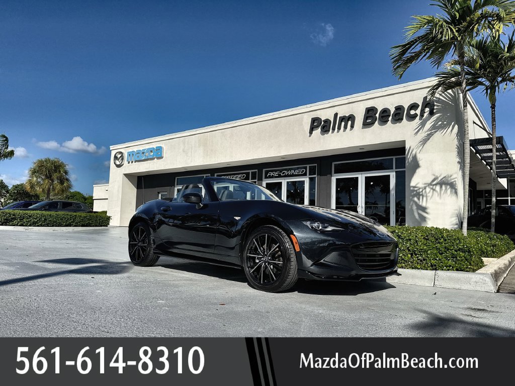 Used 2025 MAZDA MX-5 Miata Grand Touring w/ Appearance Package RWD image 1