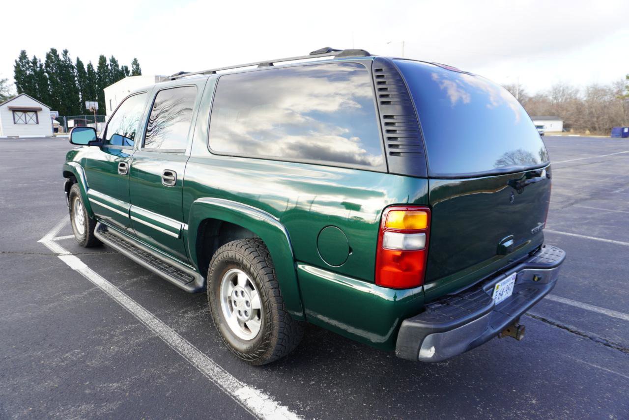 Used 2003 Chevrolet Suburban LS w/ LS Preferred Equipment Group image 10