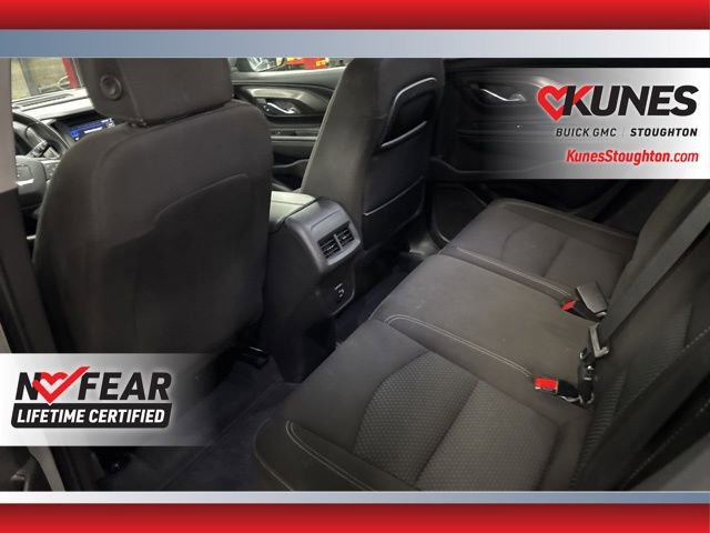Used 2024 GMC Terrain SLE image 19