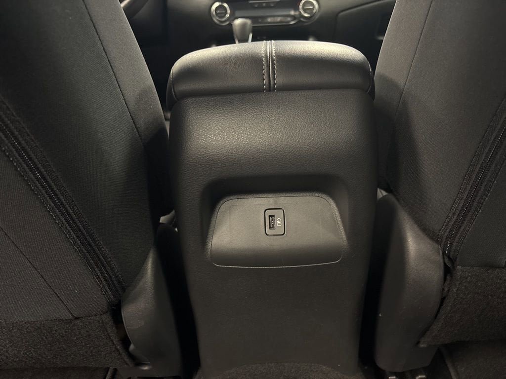 Used 2024 Nissan Sentra SV w/ All-Weather Package FWD image 19