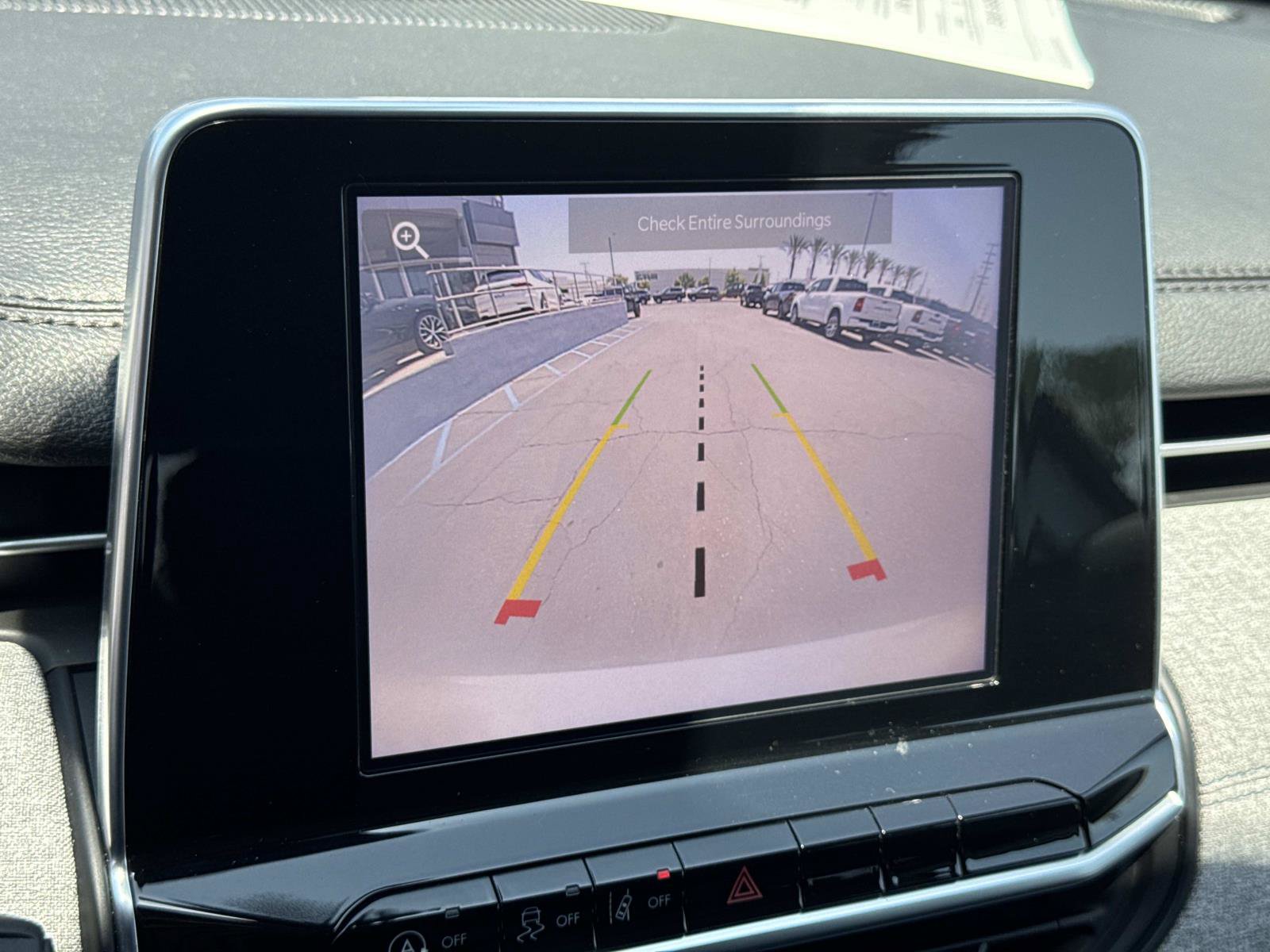 Used 2022 Jeep Compass Latitude FWD image 18