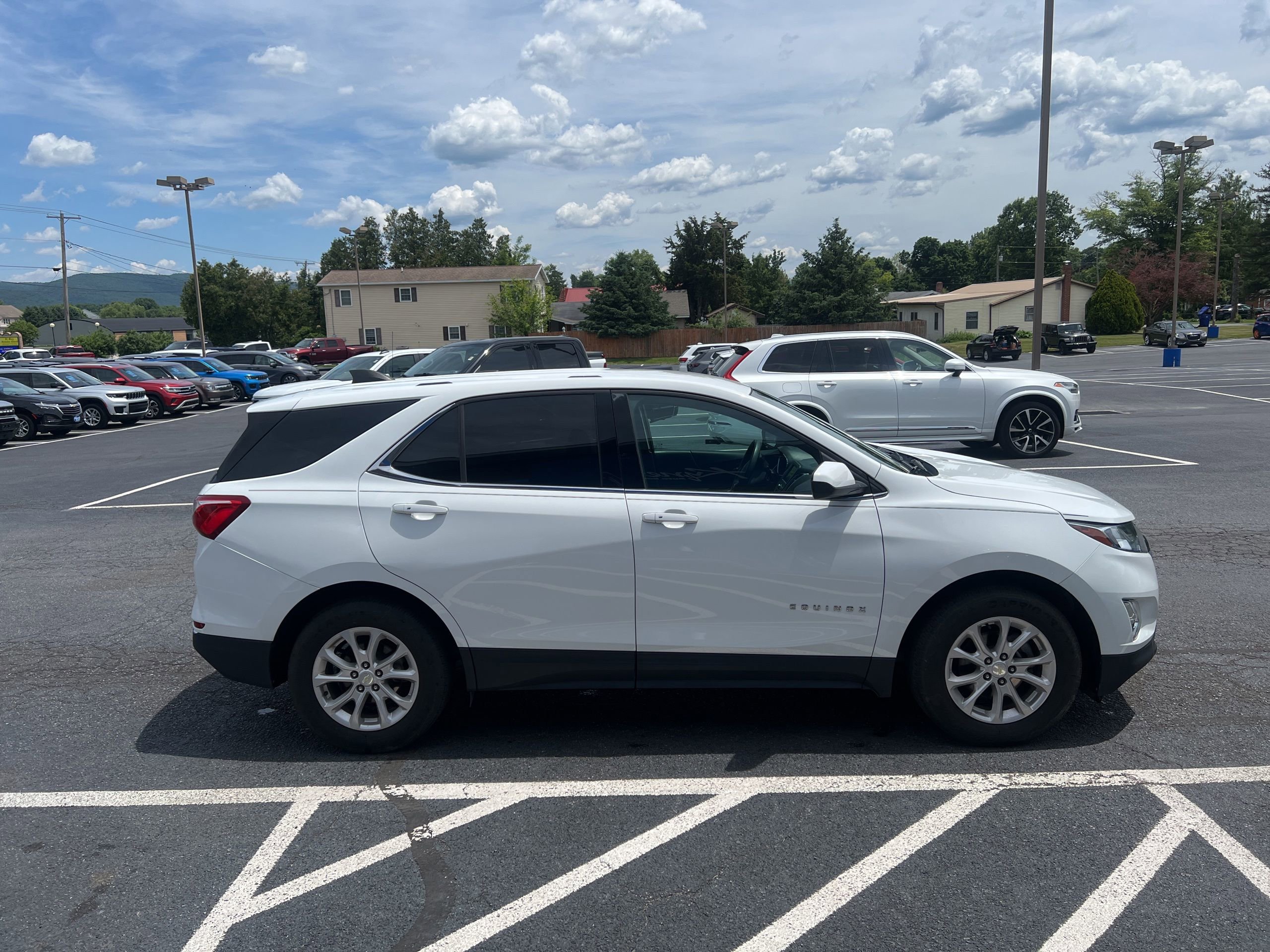 Used 2019 Chevrolet Equinox LT FWD image 7