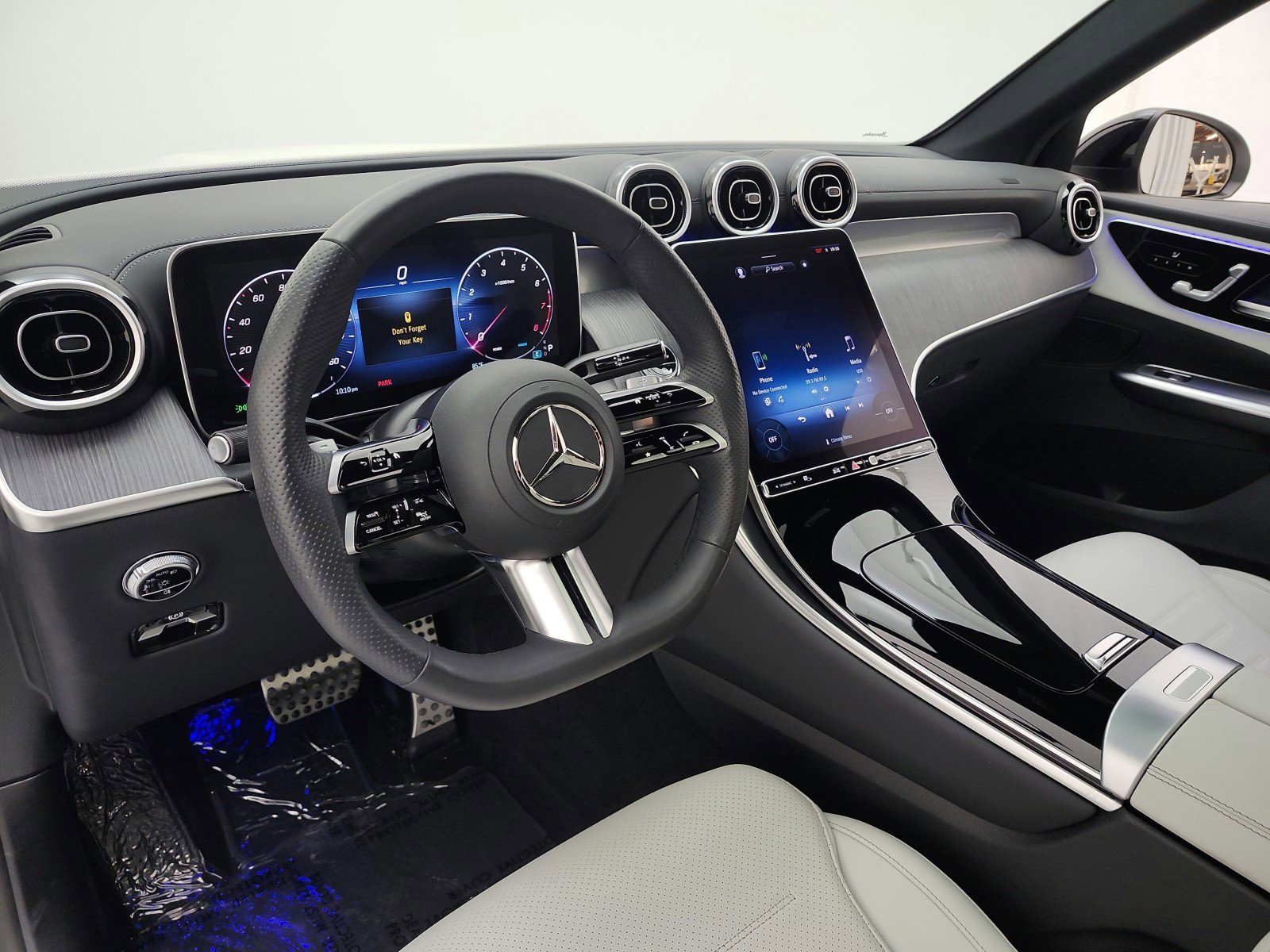 Certified 2023 Mercedes-Benz GLC 300 image 12