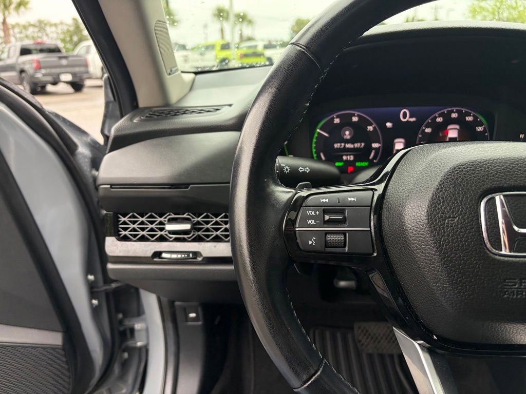 Used 2024 Honda Accord Touring image 17