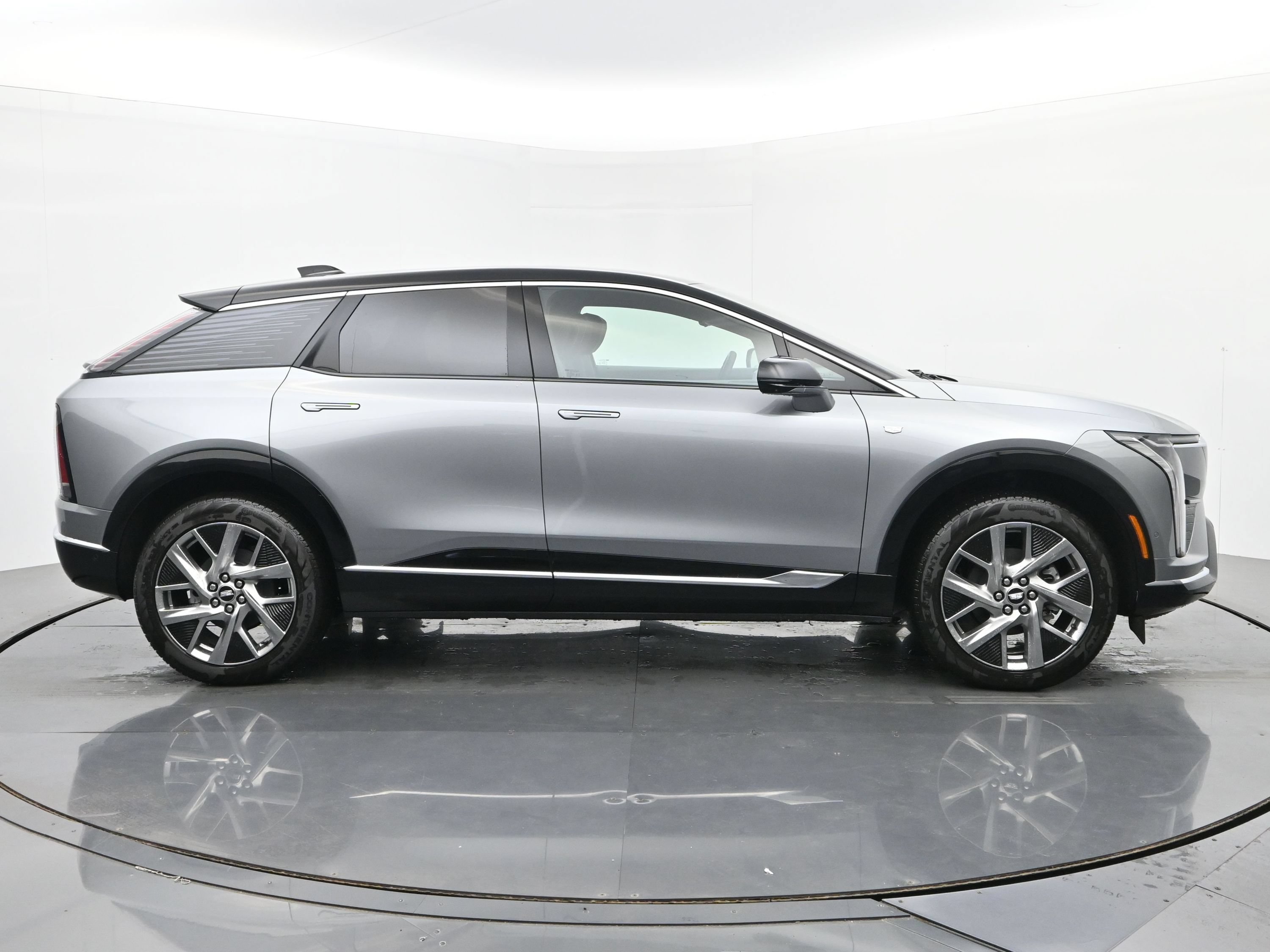 New 2026 Cadillac Optiq Luxury 1 AWD/4WD image 6