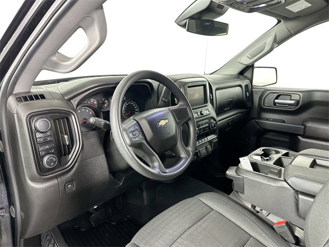 Used 2023 Chevrolet Silverado 1500 Custom image 10