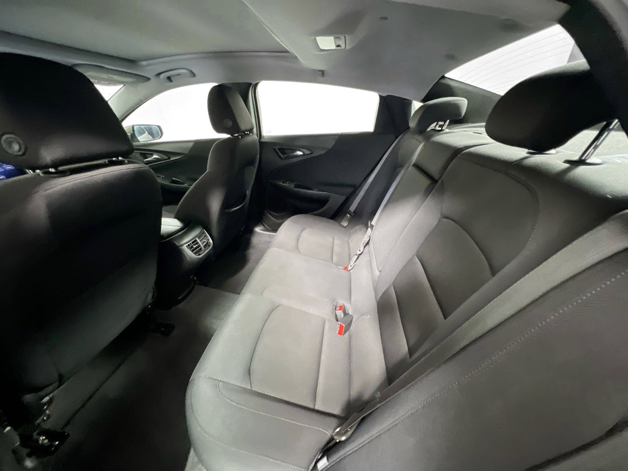 Used 2024 Chevrolet Malibu LT image 29