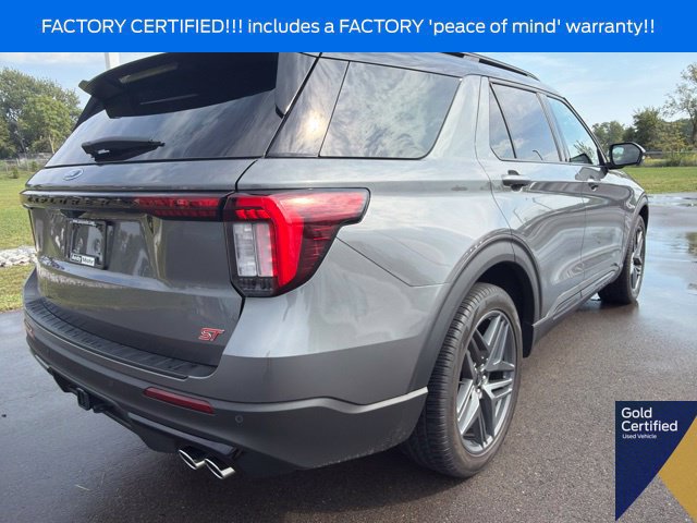 Used 2025 Ford Explorer ST w/ Sun And Sound Package AWD/4WD image 9