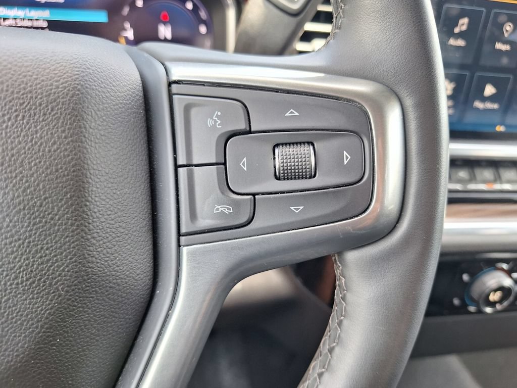 Used 2023 Chevrolet Silverado 1500 LT AWD/4WD image 14