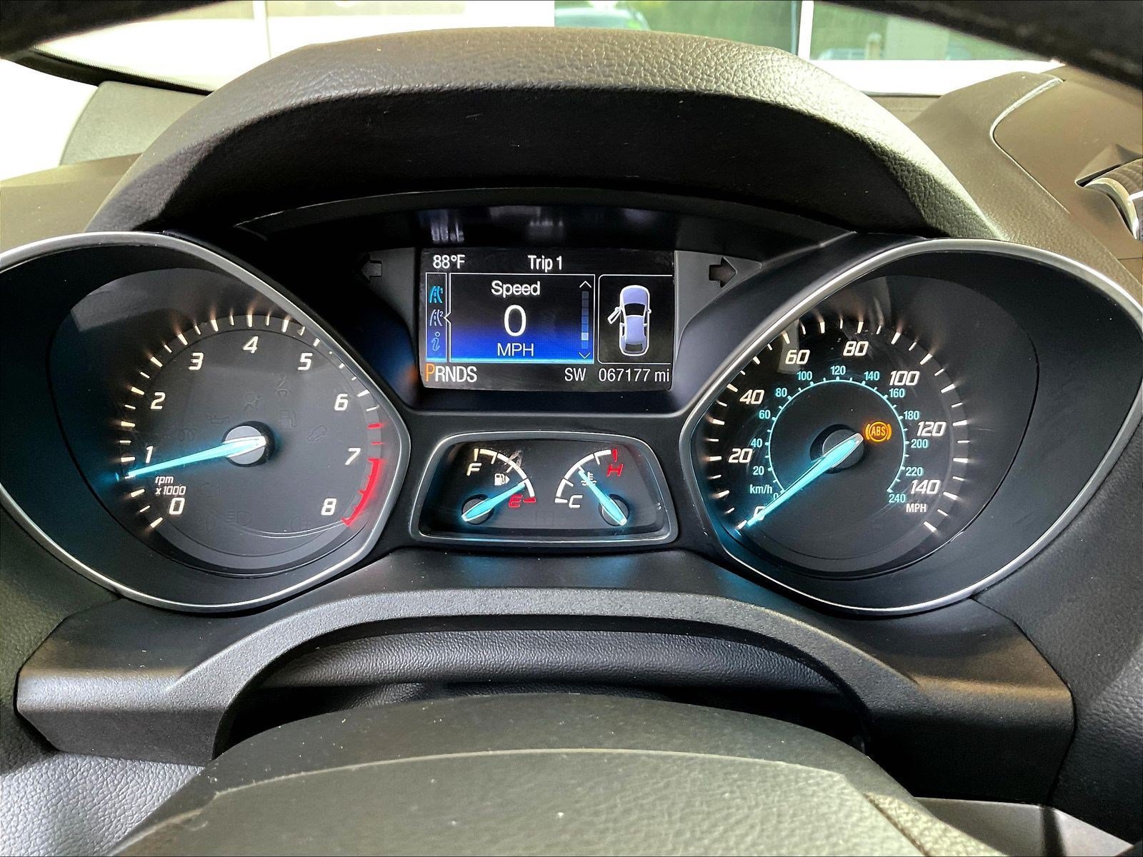 Used 2016 Ford Escape SE w/ Equipment Group 201A AWD/4WD image 13