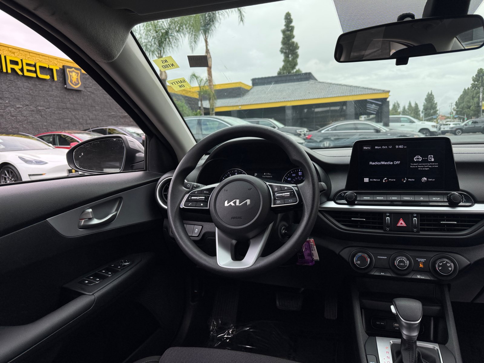 Used 2023 Kia Forte LXS w/ LXS Technology Package FWD image 18