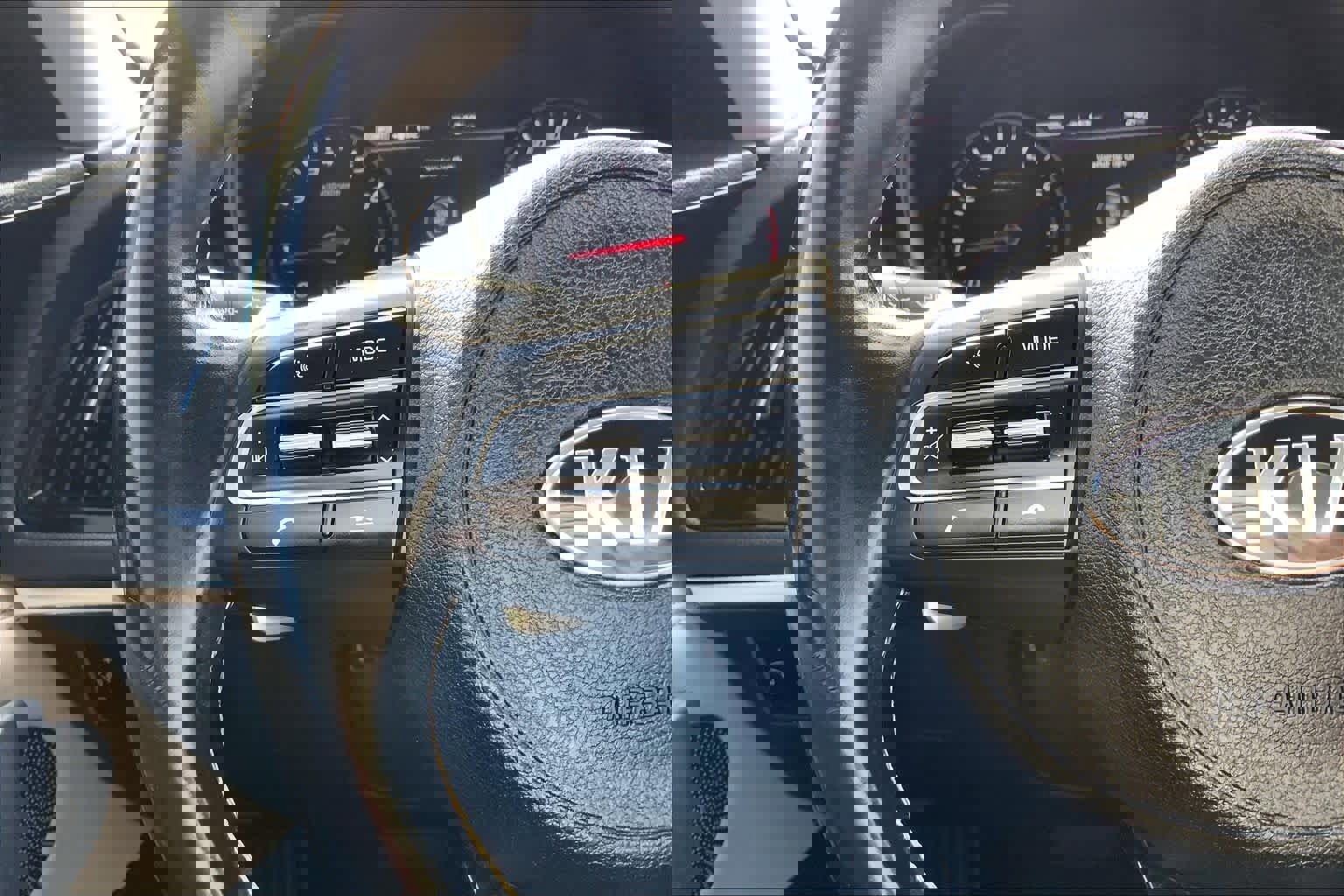 Used 2019 Kia Stinger Premium image 24