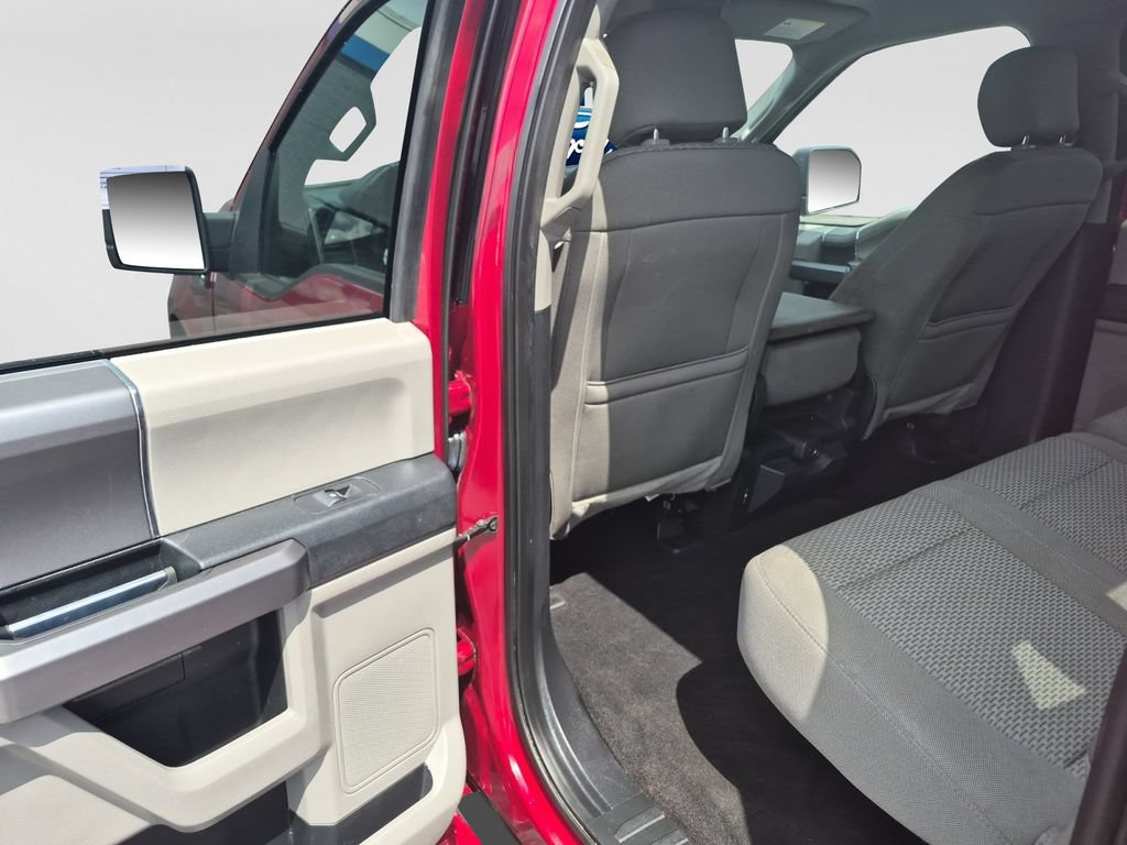 Used 2018 Ford F150 XLT w/ Equipment Group 302A Luxury RWD image 9