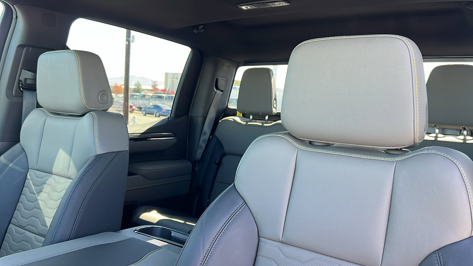 New 2026 Chevrolet Silverado 1500 ZR2 image 21