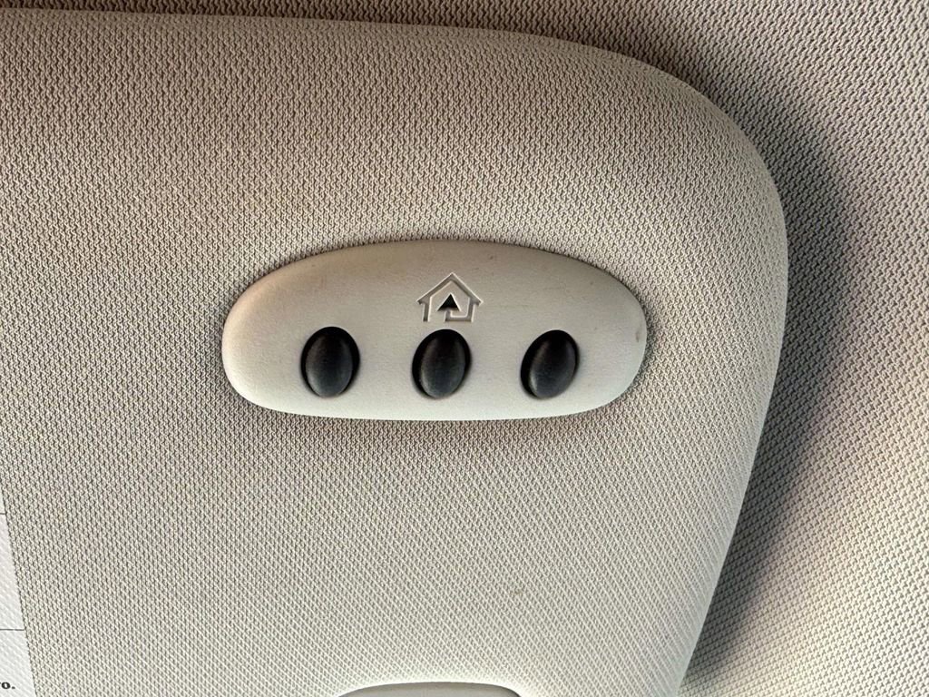 Used 2016 Ford Edge Titanium w/ Equipment Group 301A image 24