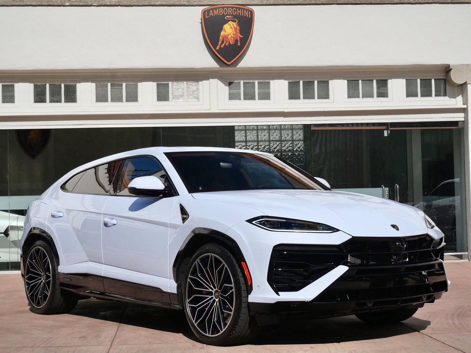 Used 2026 Lamborghini Urus S AWD/4WD image 1