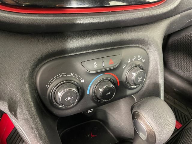 Used 2016 Dodge Dart SXT FWD image 8
