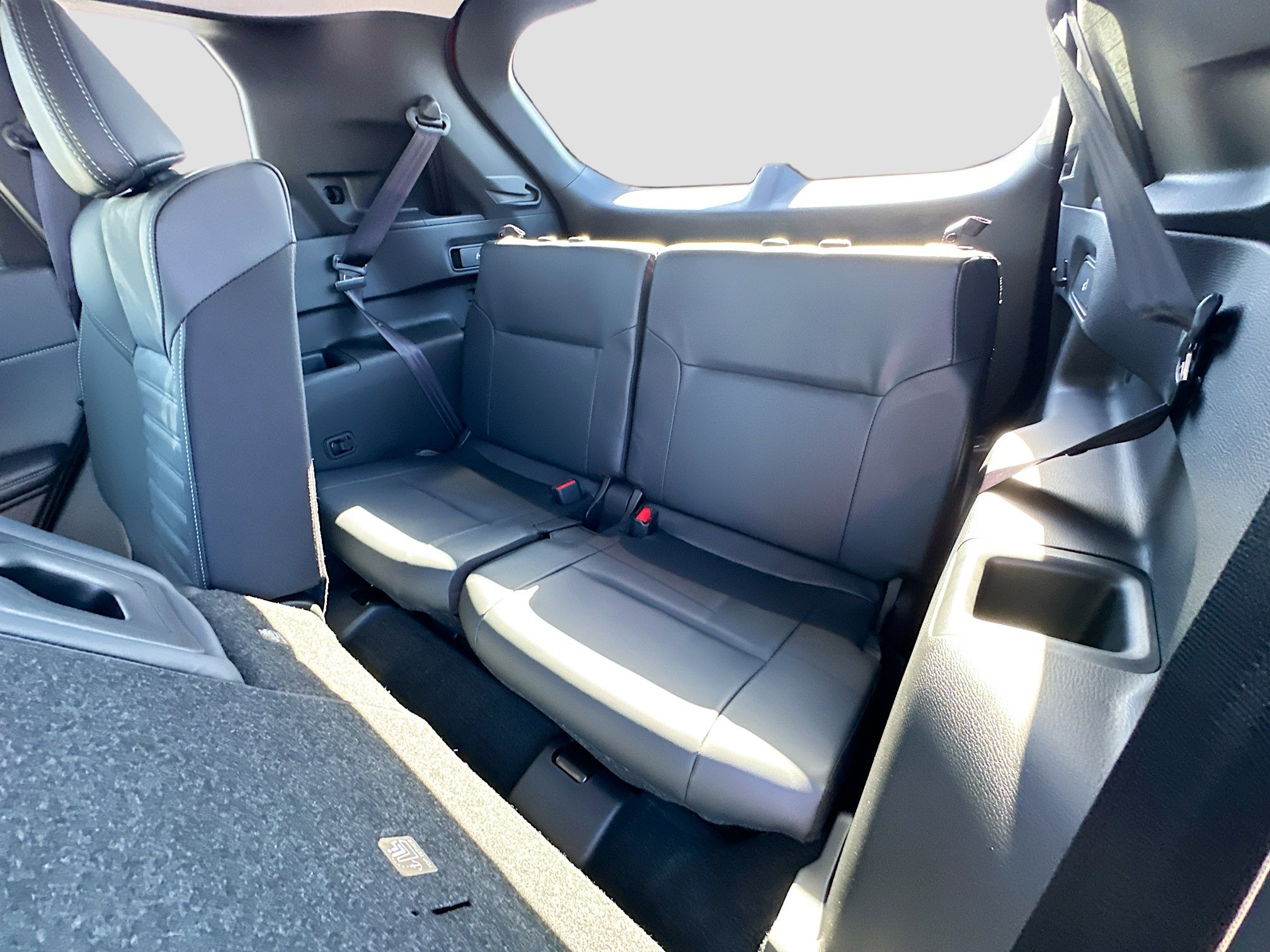 New 2025 Mitsubishi Outlander SE image 18