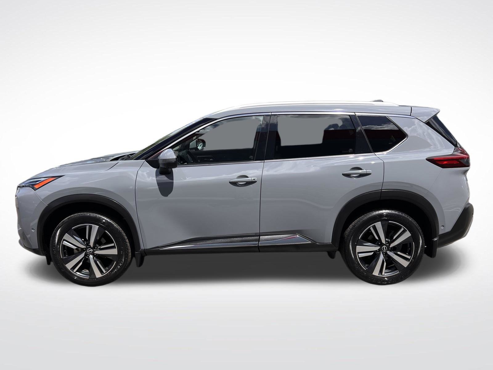 Used 2023 Nissan Rogue Platinum w/ Platinum Premium Package FWD image 4