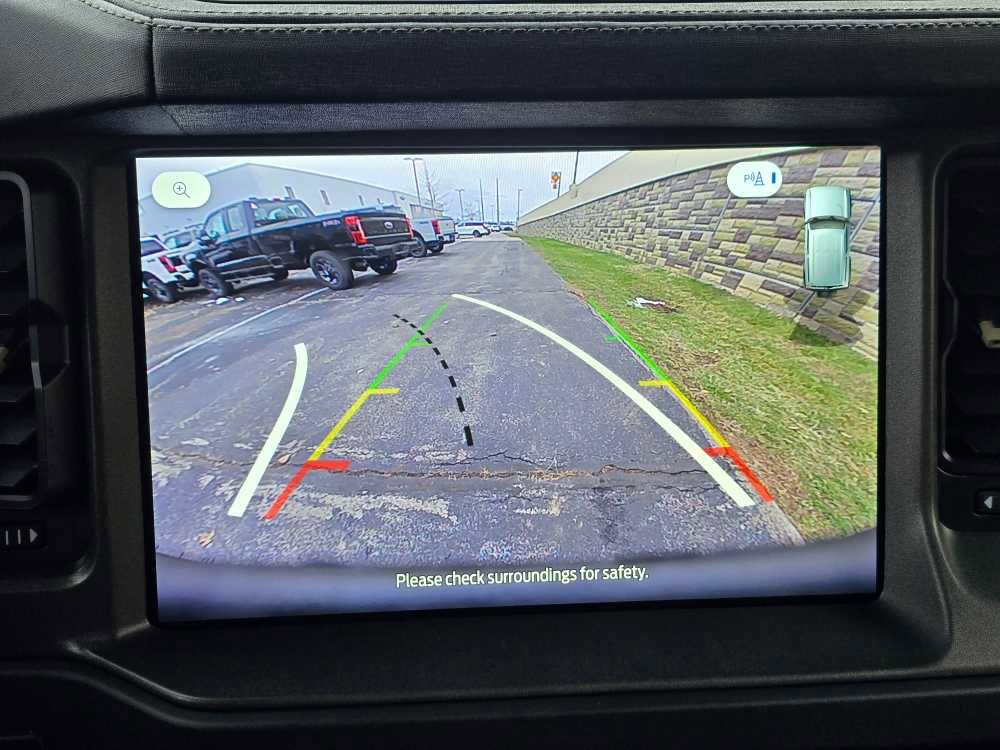 New 2025 Ford Bronco Badlands image 29