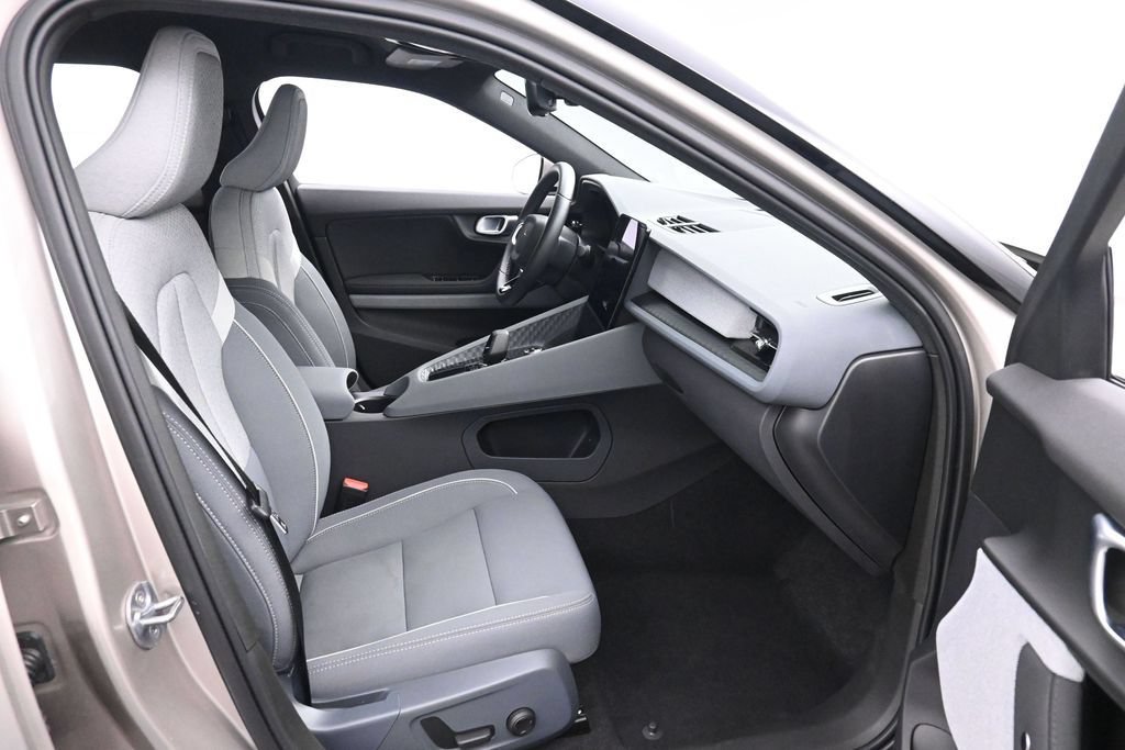 Used 2024 Polestar Polestar 2 AWD/4WD image 21