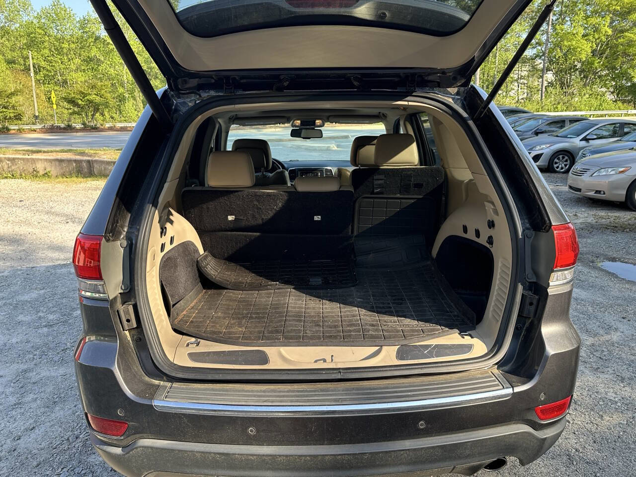 Used 2015 Jeep Grand Cherokee Limited RWD image 14