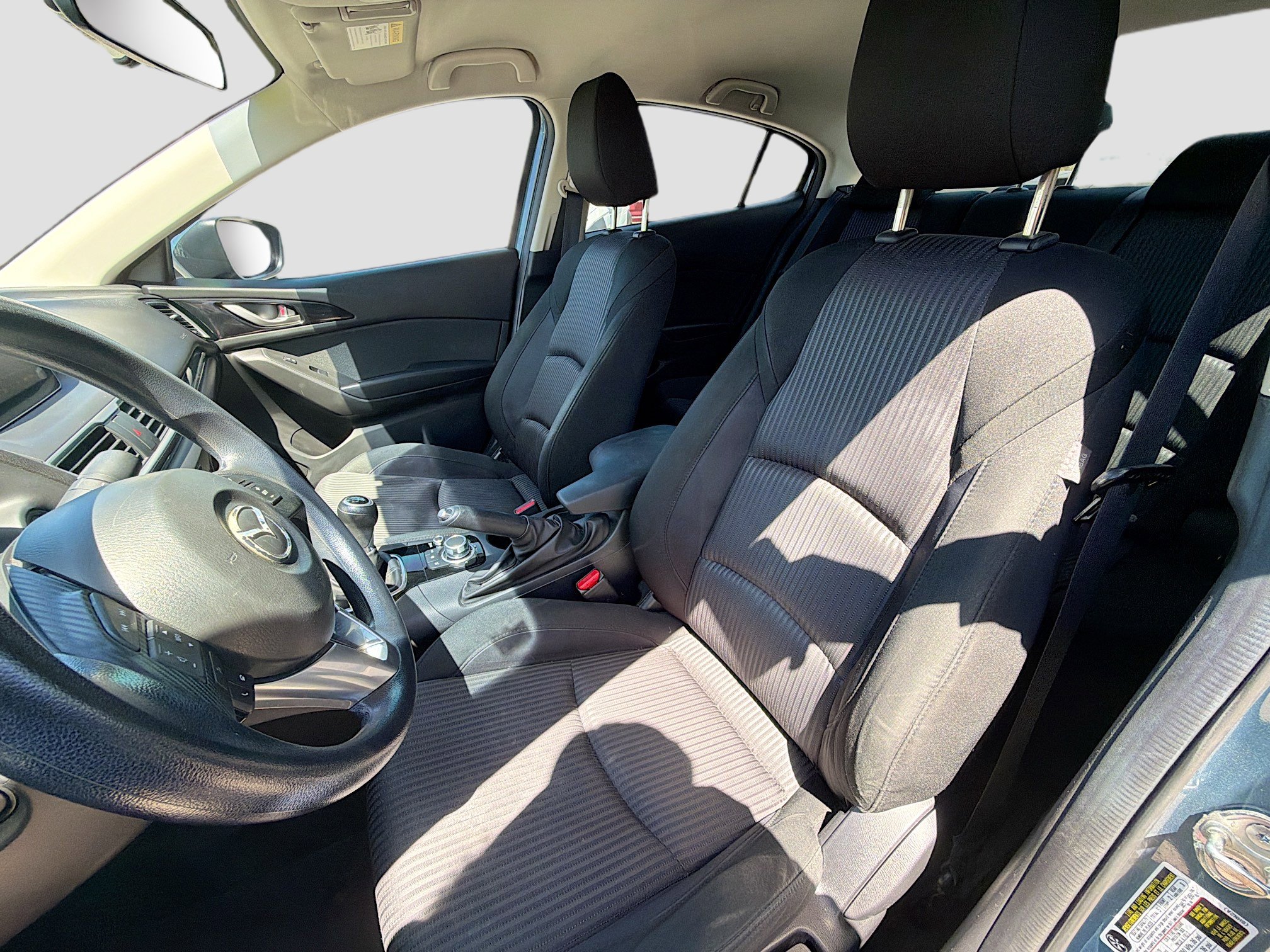 Used 2016 MAZDA MAZDA3 i Sport w/ Preferred Equipment Package image 22