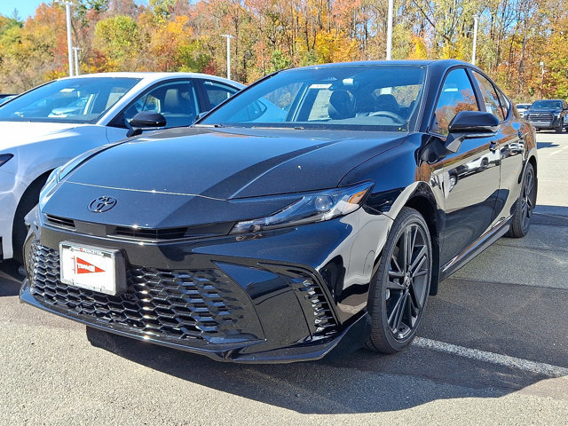New 2026 Toyota Camry Hybrid image 3