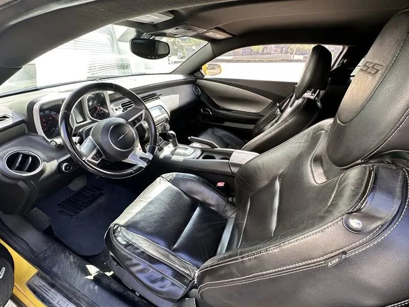 Used 2010 Chevrolet Camaro SS w/ RS Package RWD image 23