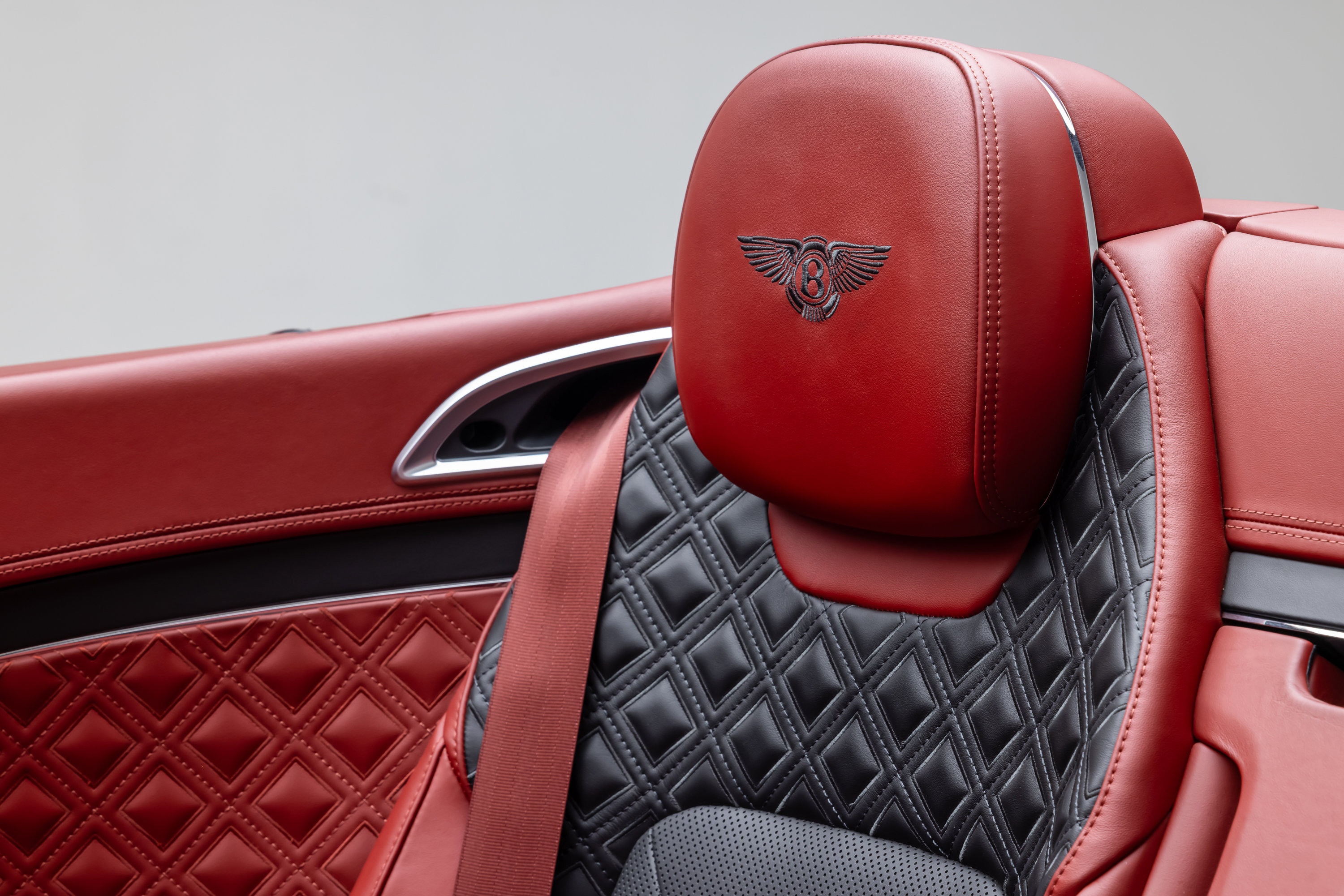 Used 2020 Bentley Continental GT image 49