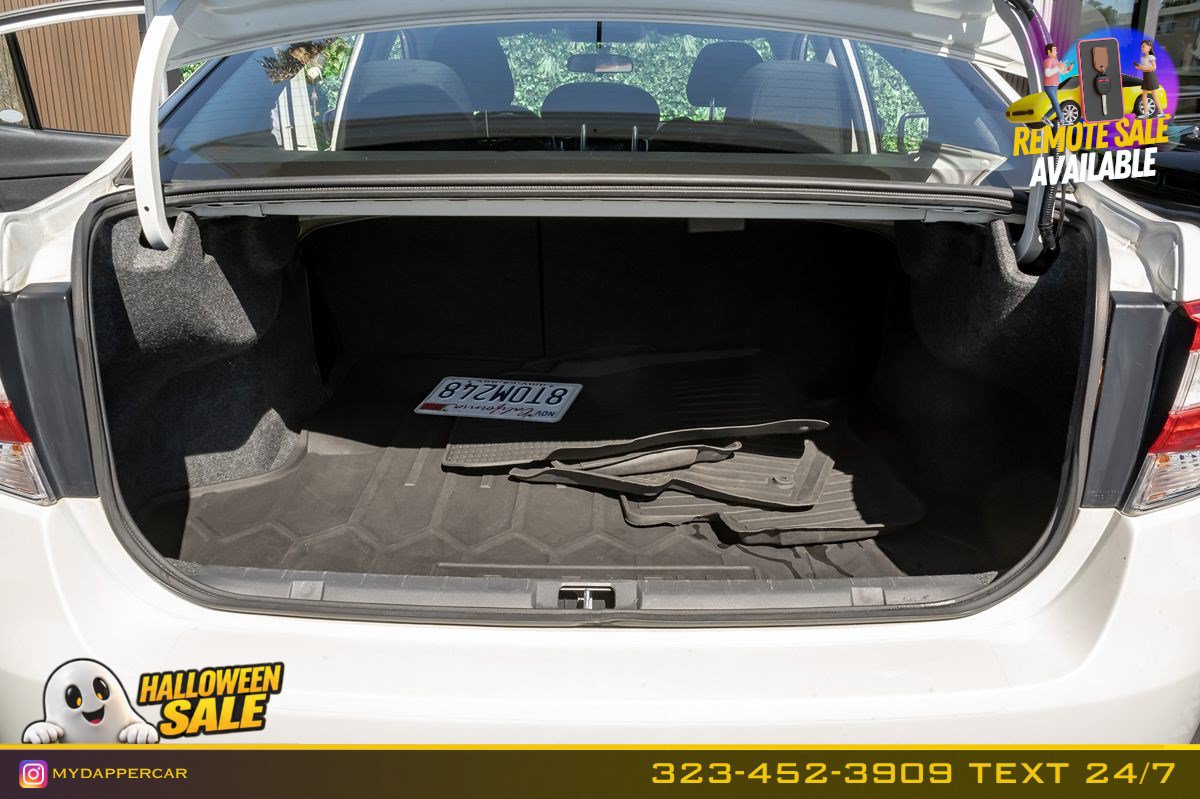 Used 2018 Subaru Impreza 2.0i AWD/4WD image 17