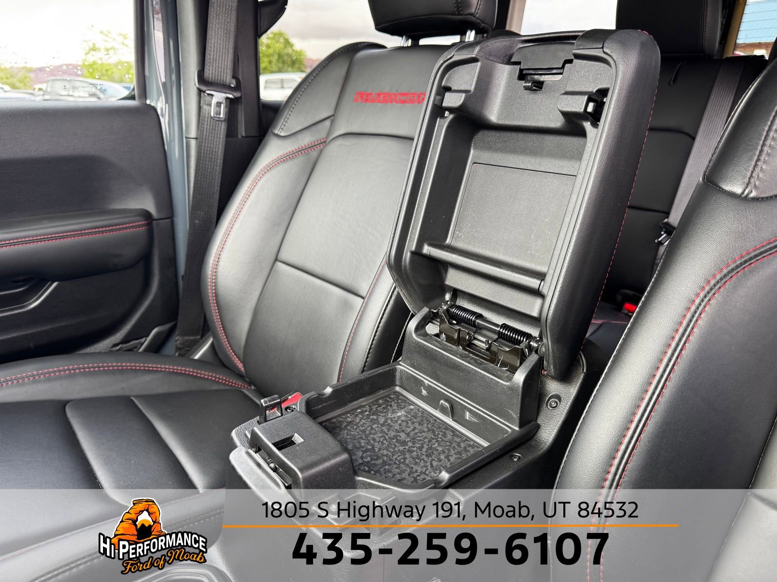 Used 2024 Jeep Wrangler Unlimited Rubicon AWD/4WD image 28