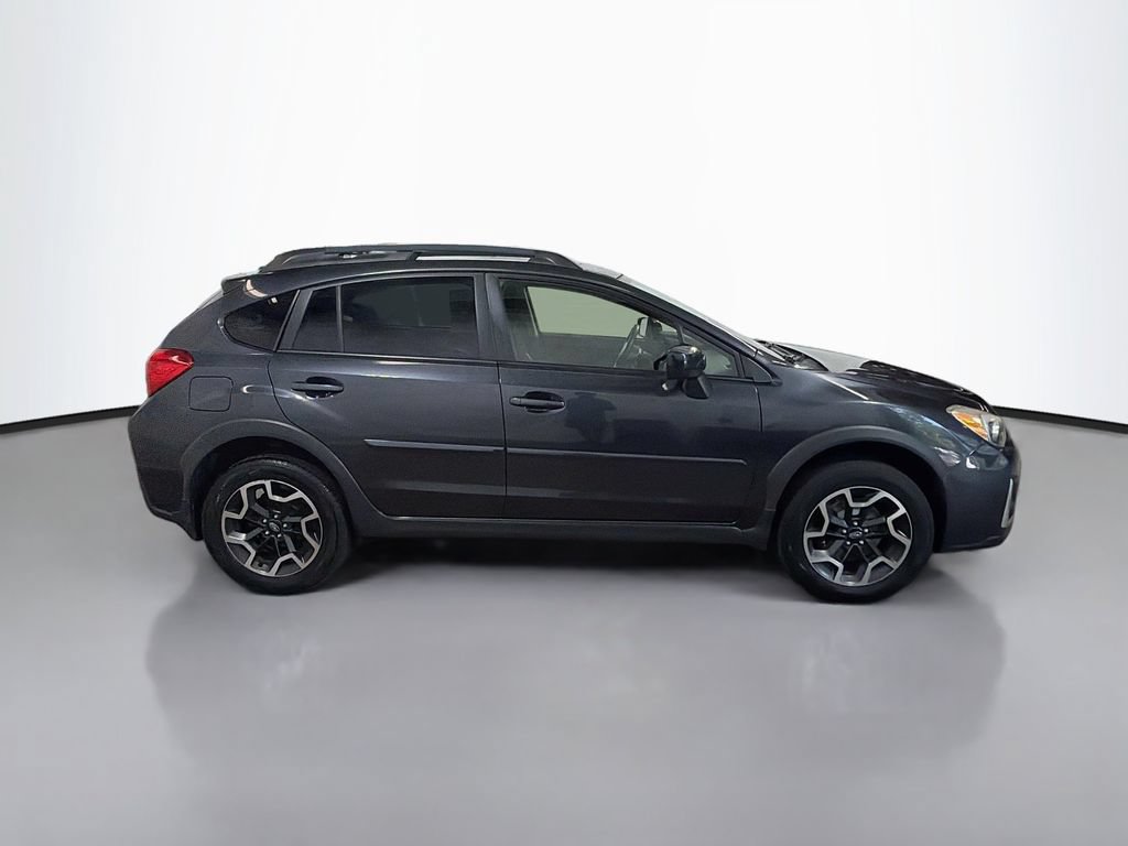 Used 2016 Subaru Crosstrek 2.0i Premium w/ Moonroof Package AWD/4WD image 10