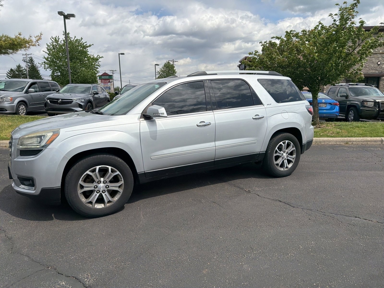 Used 2016 GMC Acadia SLT w/ Open Road Package AWD/4WD image 3