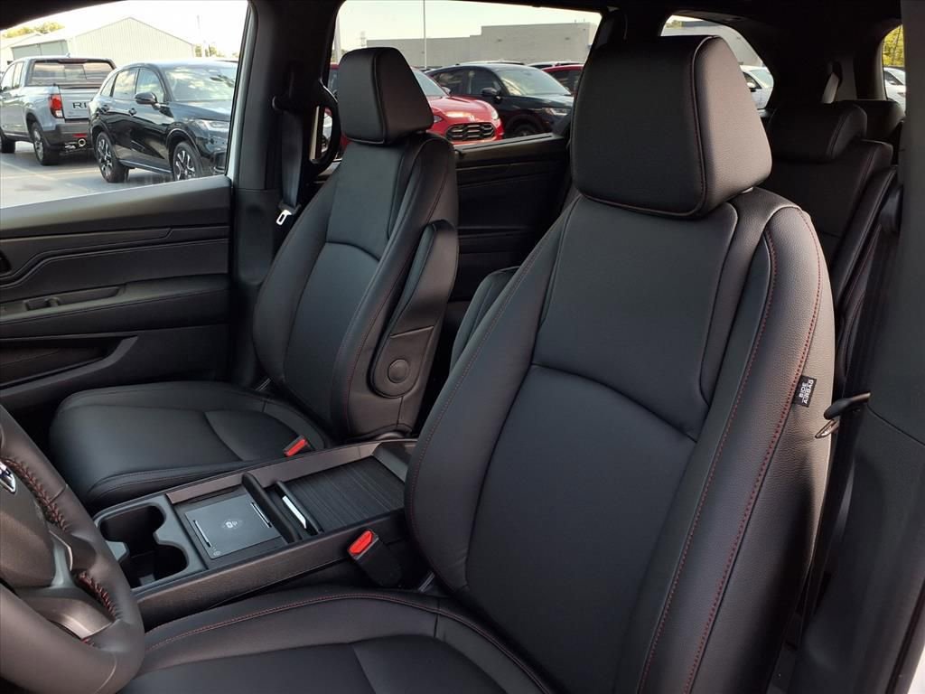 New 2026 Honda Odyssey Sport-L image 14