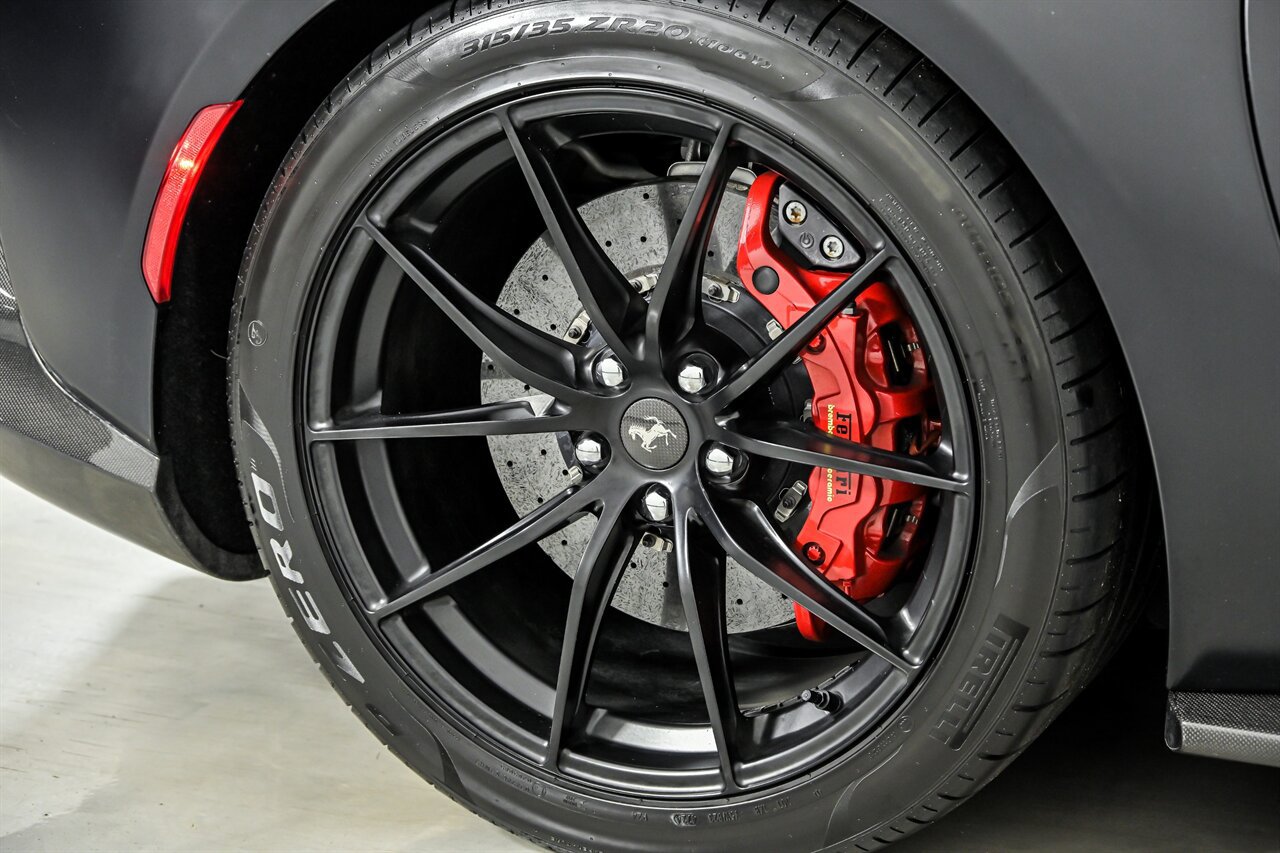 Used 2023 Ferrari 812 GTS RWD image 15