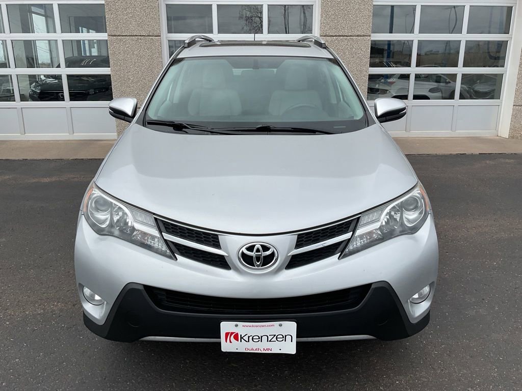 Used 2013 Toyota RAV4 XLE AWD/4WD image 2