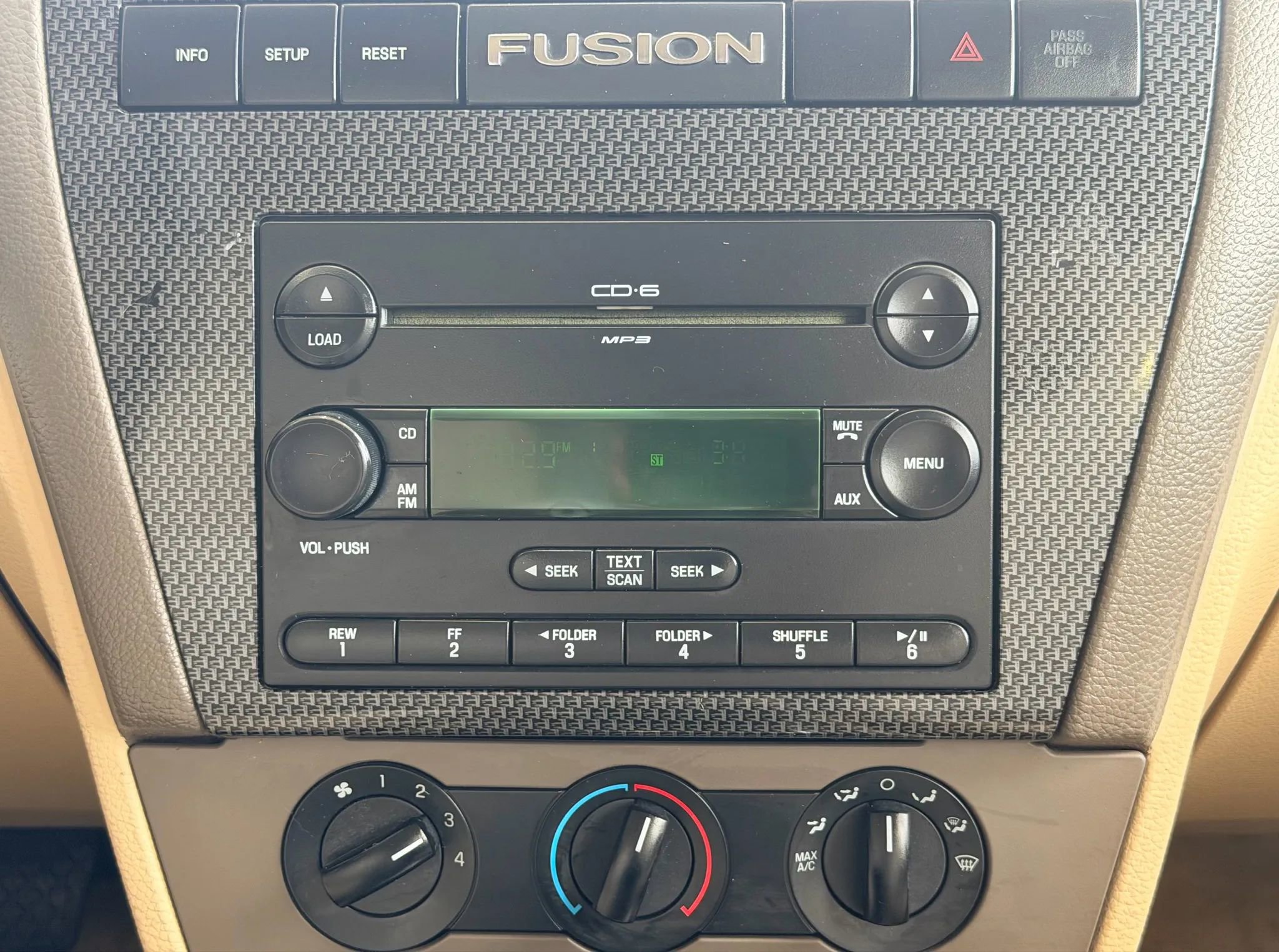 Used 2007 Ford Fusion SE image 15