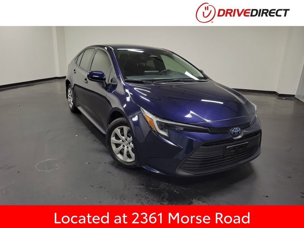 Used 2025 Toyota Corolla LE
