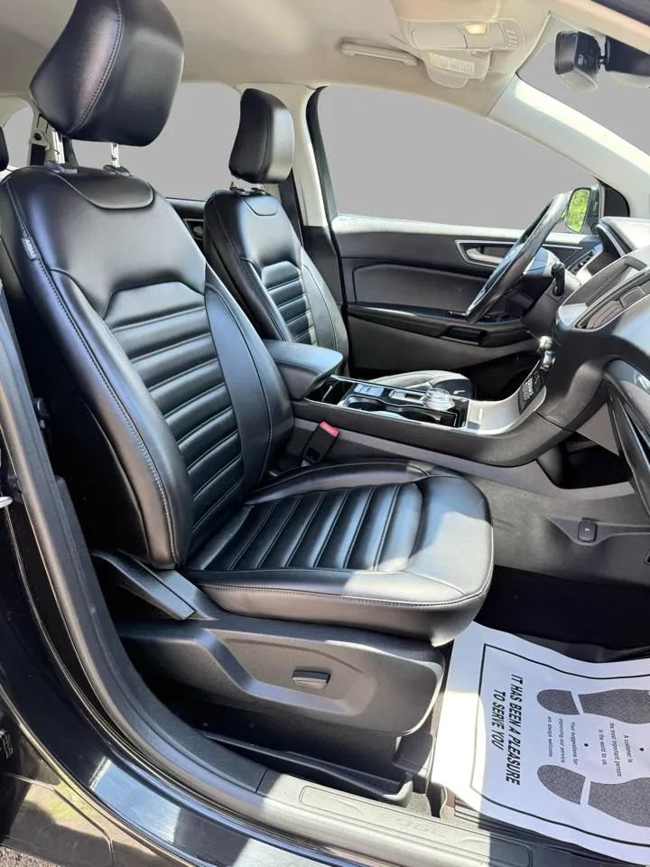 Used 2020 Ford Edge SEL AWD/4WD image 31