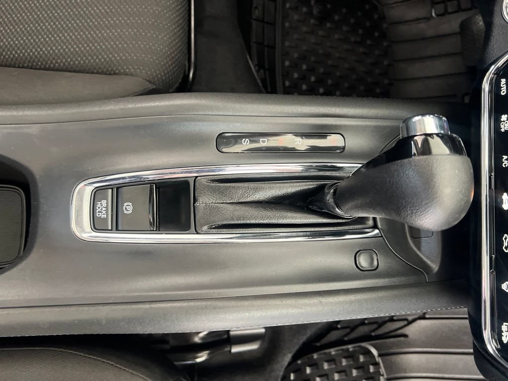 Used 2017 Honda HR-V EX image 23