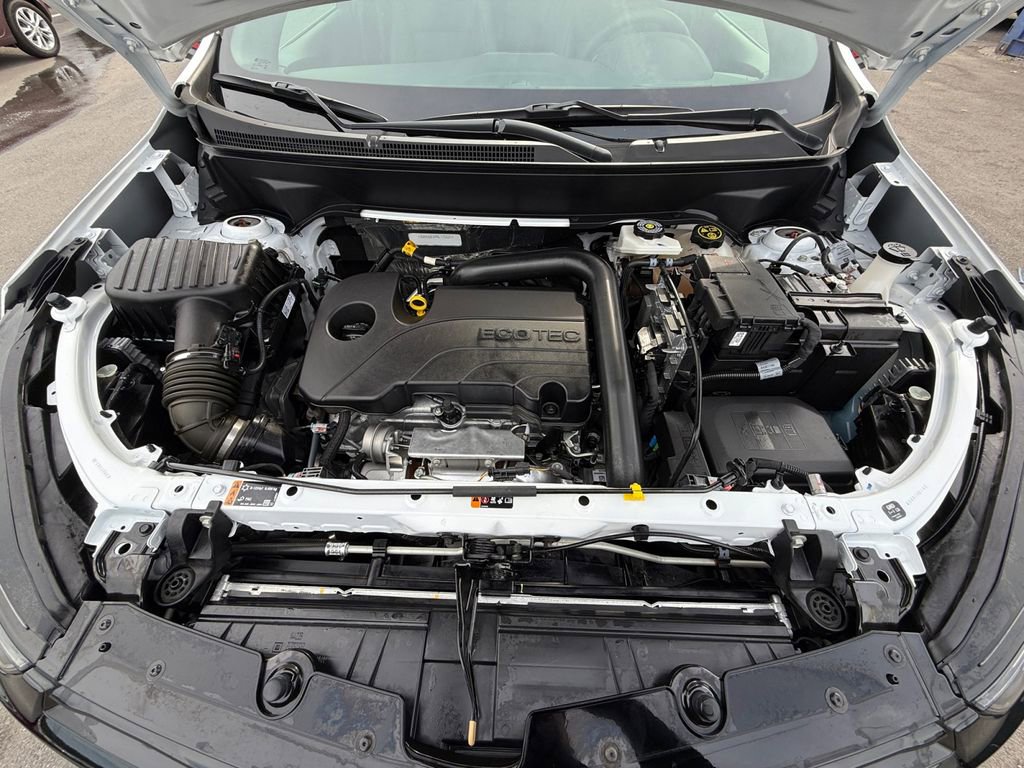 Used 2024 Chevrolet Equinox Premier AWD/4WD image 26