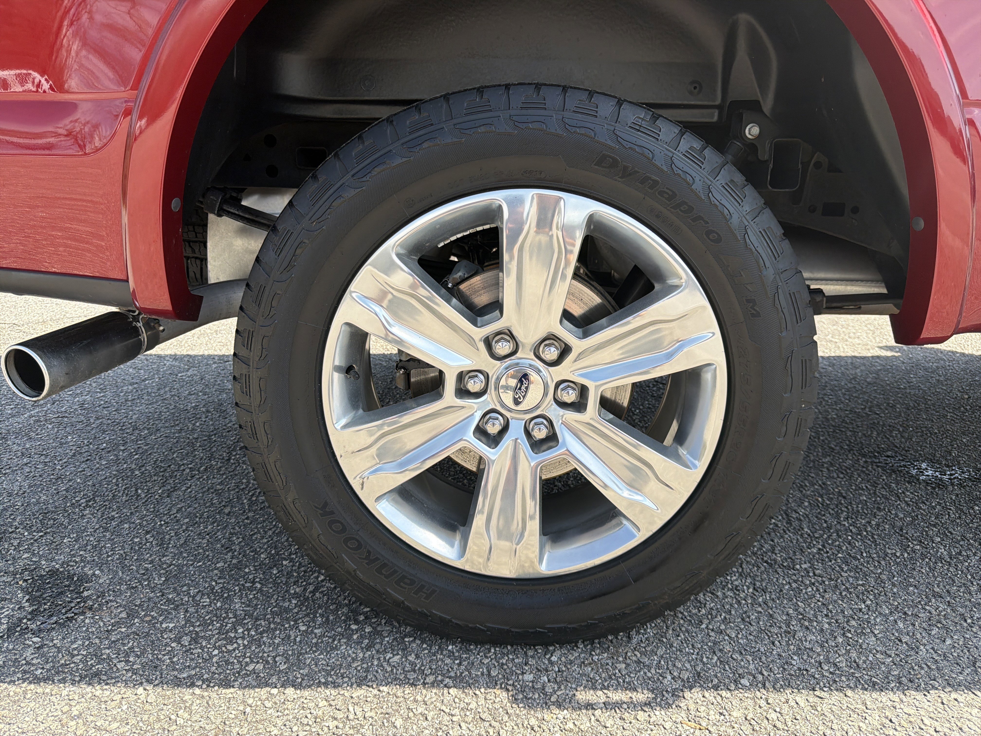 Used 2018 Ford F150 Platinum w/ Equipment Group 701A Luxury image 21